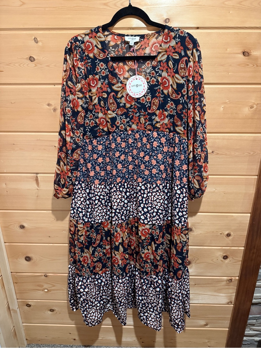 Umgee Black Floral Tiered Midi Dress small NWT